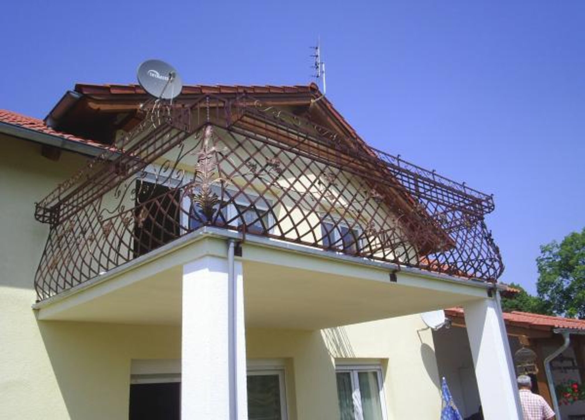 Maßfertigung Klassische Außengeländer Balkongeländer Treppengeländer Geländer