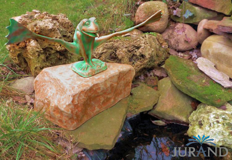 Wasserspeier Brunen Figur Steinfigur für Garten Deko Teich Wasserspucker