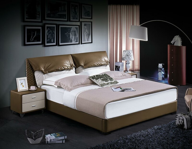 Klassisches Bett Doppelbett Betten Holz Braun Stil Echtes Holz Schlafzimmer Neu