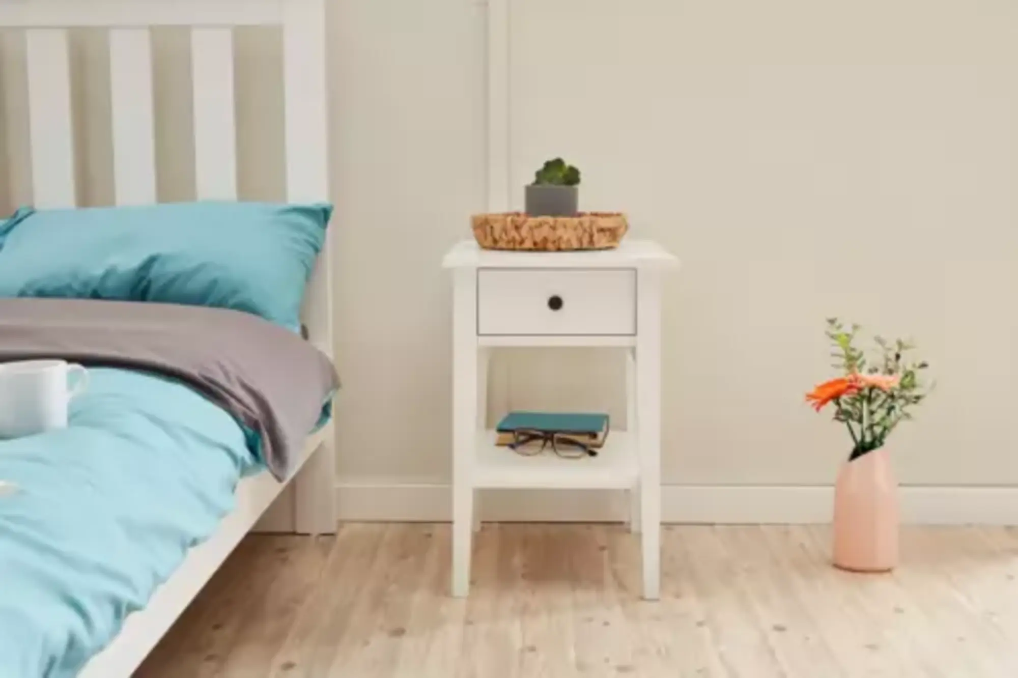 Modern Schlafzimmer Nachttisch Holzmöbel Design Luxus Einrichtung