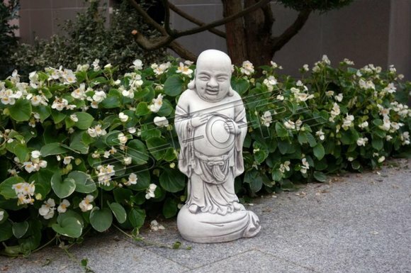 Buddha Skulptur in Steinoptik. Große Skulptur für Garten und Wohnbereich