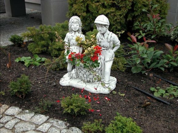 Blumenkübel Pflanz Kübel Dekoration Figur Blumentöpfe Garten Vasen 330