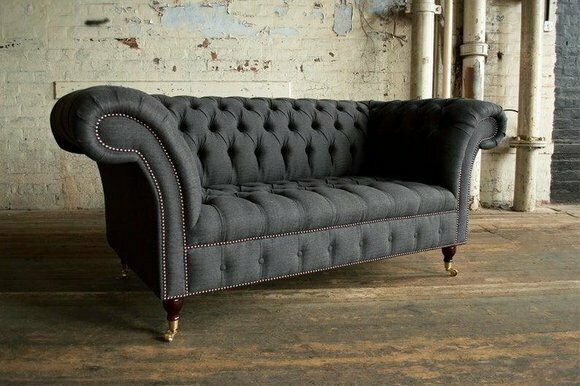 Chesterfield 2 Sitzer Couch Polster Sitz Textil Stoff Leder Couchen