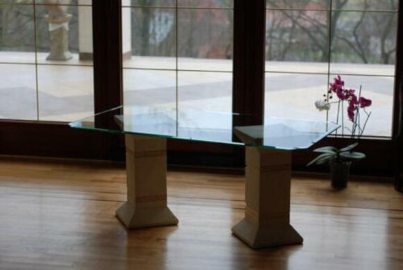 Medusa Glas Wohnzimmertisch Couchtisch Säulen Säule Antik Stil Sofa