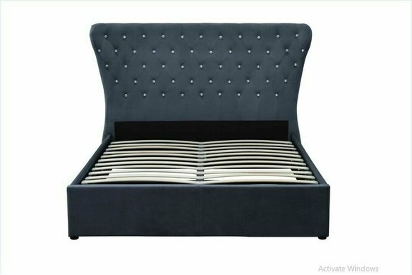Chesterfield Bett Design Schlafzimmer Englische Betten 200x200cm Textil