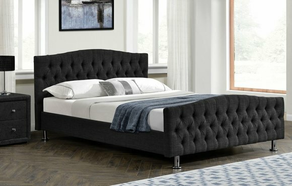Chesterfield Bett Design Schlafzimmer Englisches Betten 180x200cm Textil