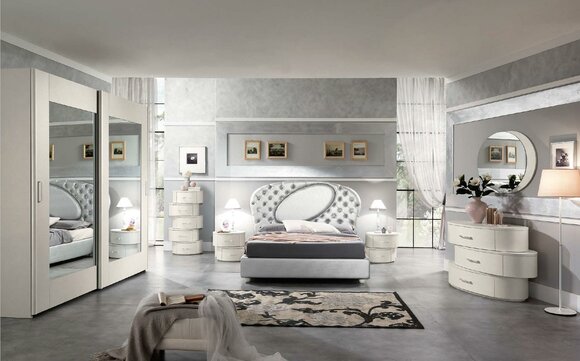 Luxus Set 7tlg Schlafzimmer Bett Nachttisch Kommode Spiegel Kleiderschrank Neu