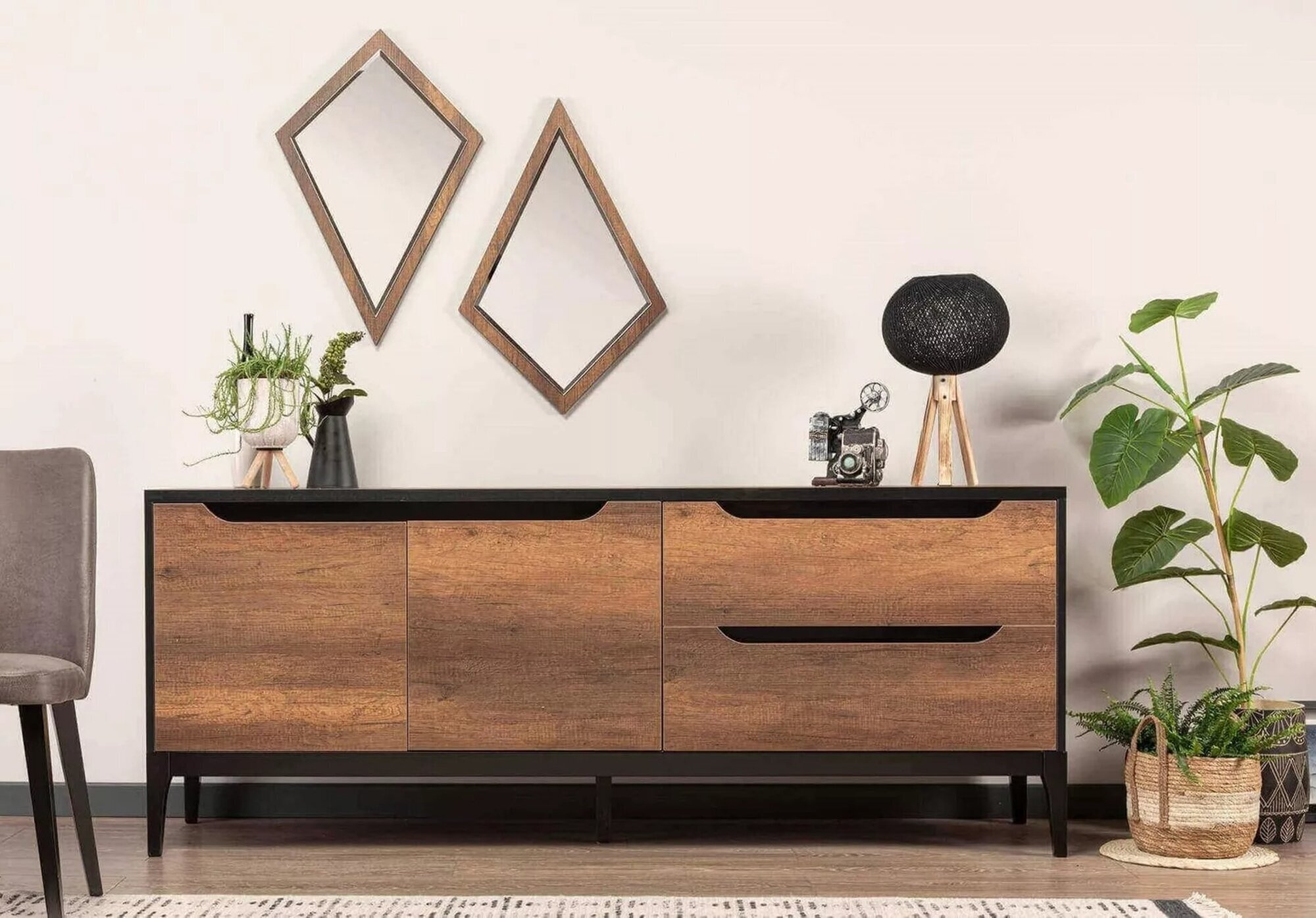 Esszimmer Anrichte mit 2x Spiegel Einrichtung Modern Holzmöbel Garnitur Gruppe