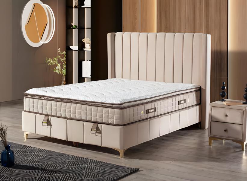 Luxuriöses Boxspringbett Stilvolles Kopfteil für höchsten Komfort und Eleganz