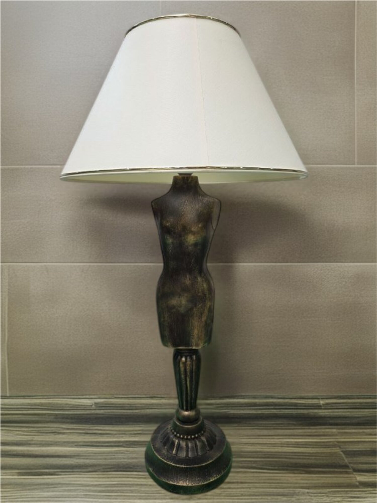 Design Tischleuchte Lampe Nachttisch Tisch Konsolen Leuchte Lampen Sofort