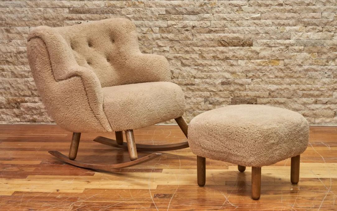 Beiger Schaukelstuhl Luxus Hocker Wohnzimmer Garnitur Polster Hocker 2tlg