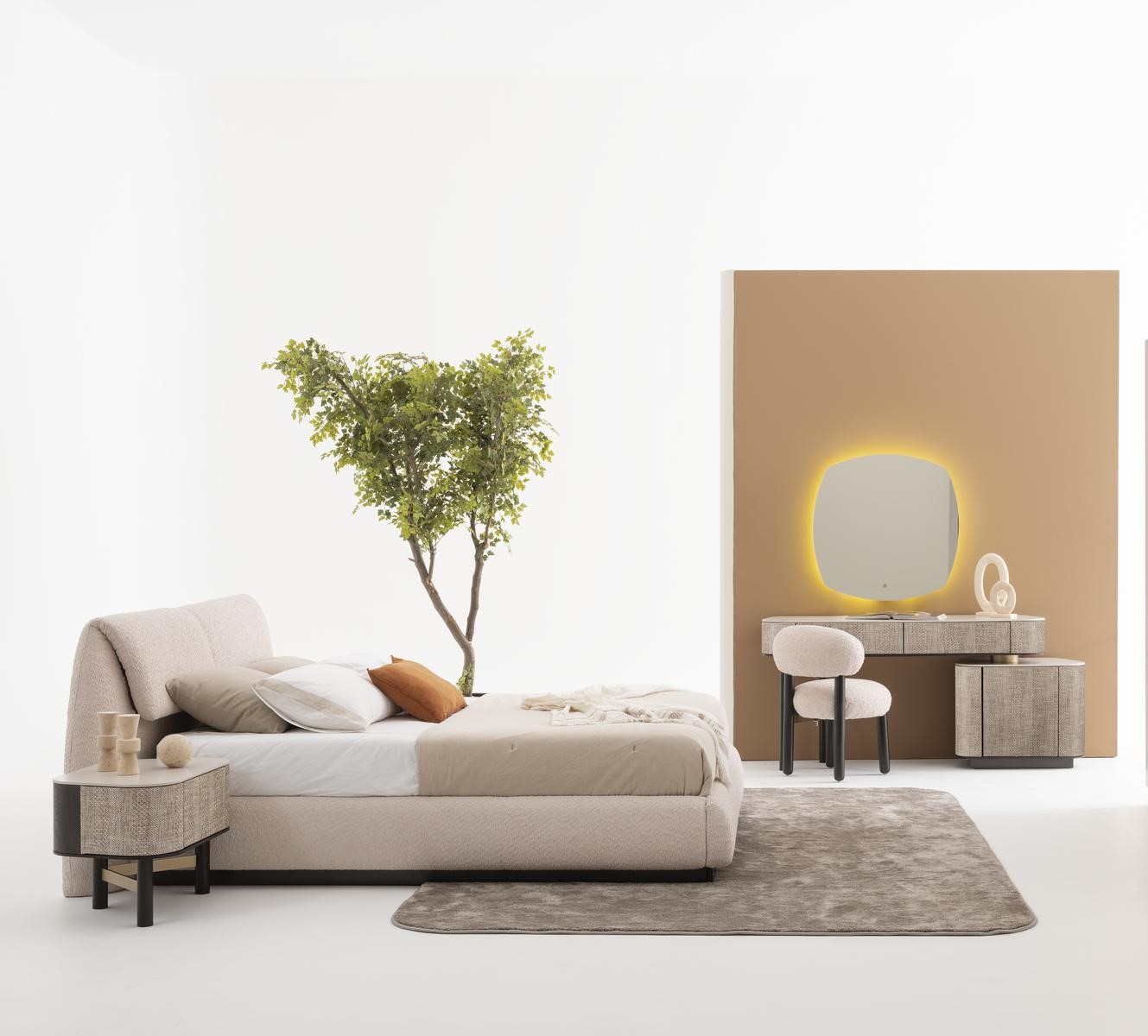 Schlafzimmer-Set aus Holz und Textil in Beige mit modernem Design