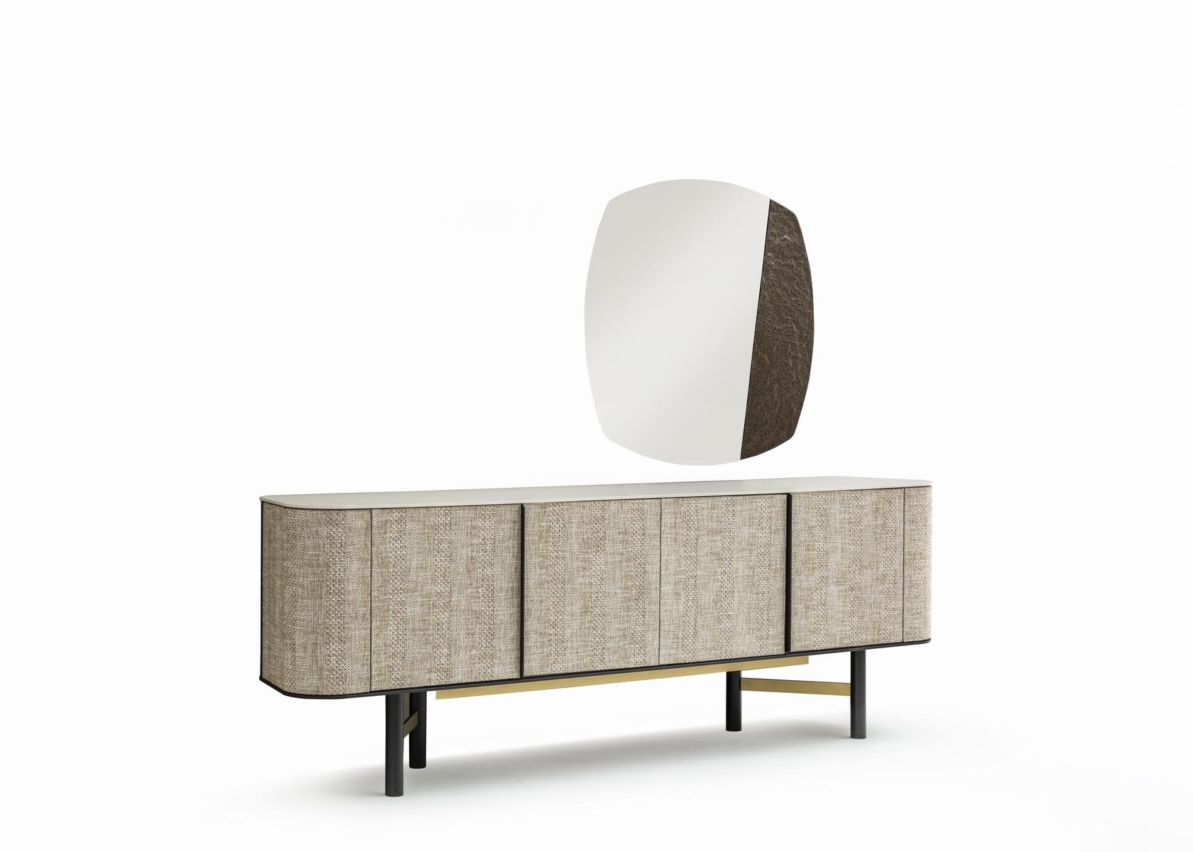 Elegantes Beiges Sideboard mit Spiegel aus Holz und Glas