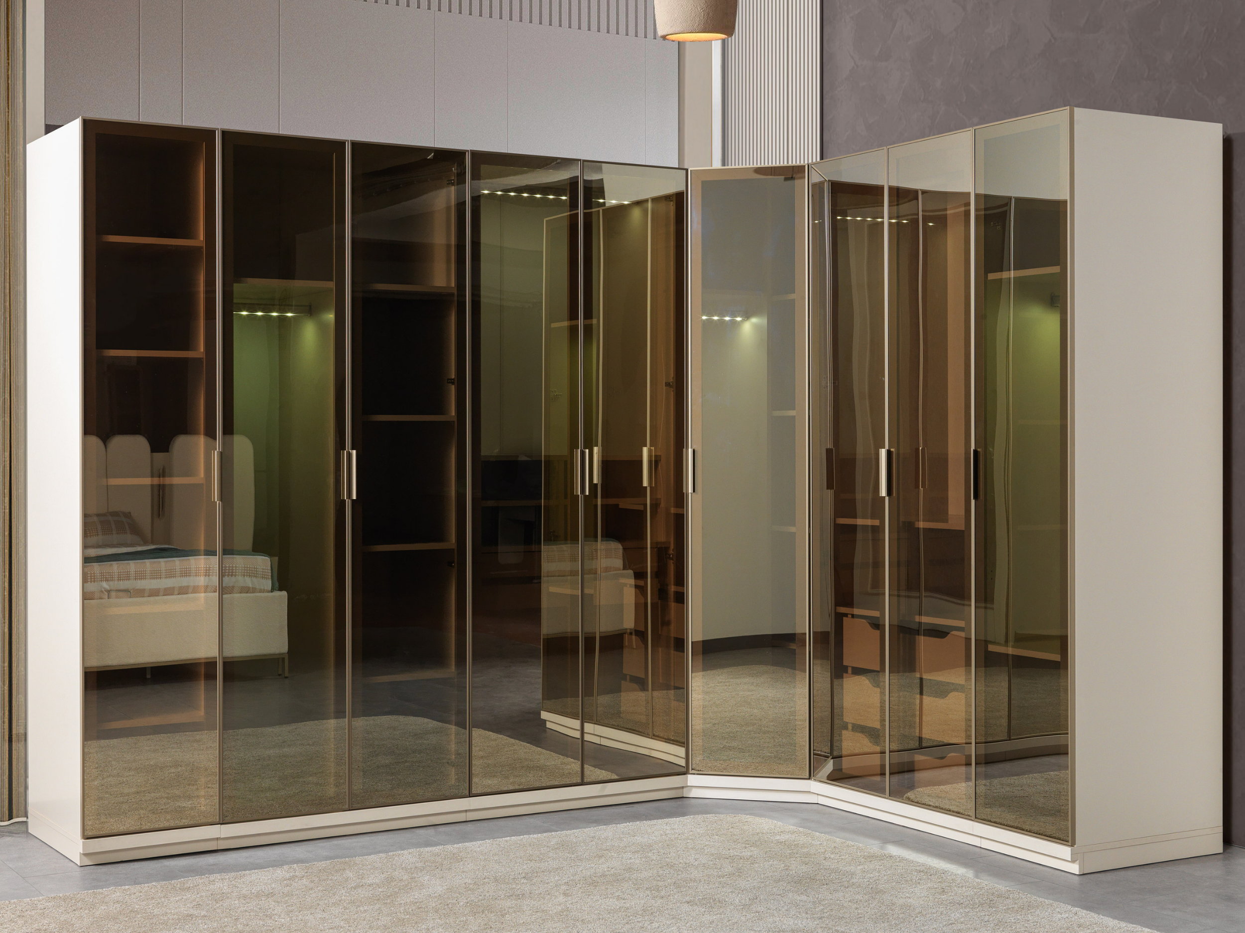 Eckkleiderschrank modern getöntes Glas Schlafzimmer groß Design