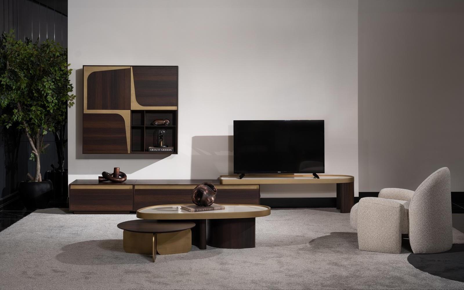 Elegantes Wohnzimmer Set aus Leder in Beige und Braun mit Holzdesign