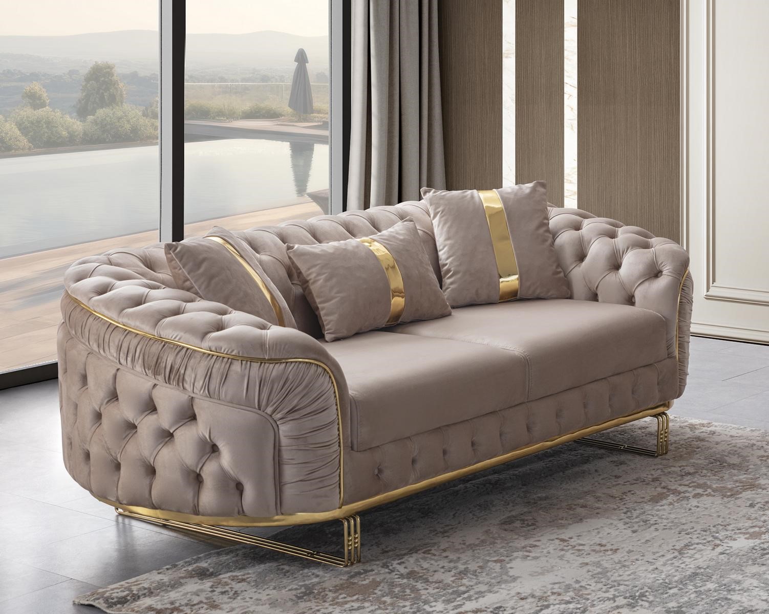 Ein modernes, bequemes Sofa schafft Harmonie im Raum.