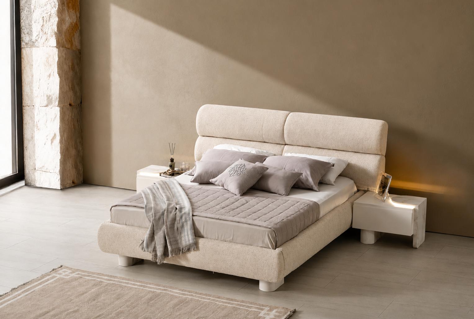 Doppelbett bequem, groß, komfortabel, beige, moderner Stil, neu