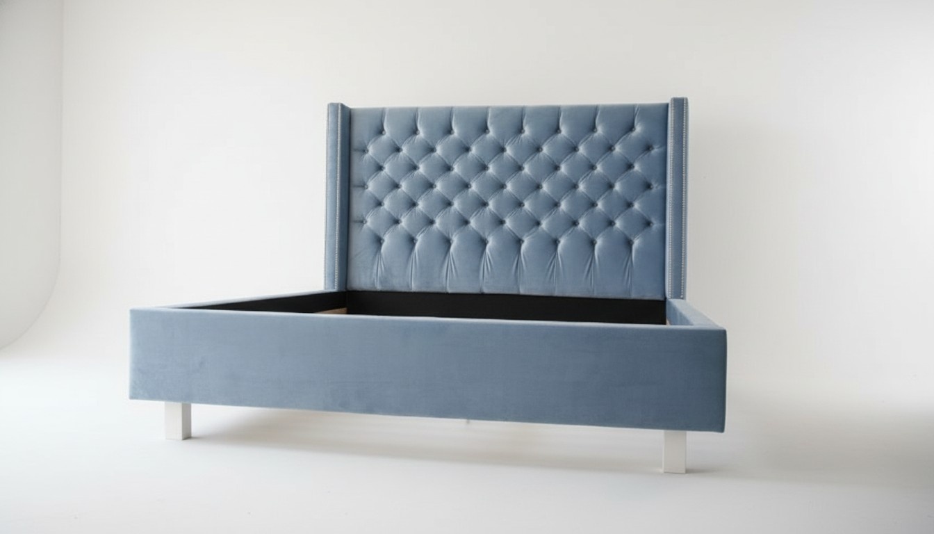 Bett Chesterfield Design Luxus Hotel 180x200cm Schlaf Zimmer Leder Samt