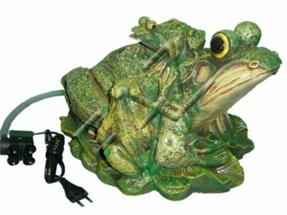 Teich Wasser Süicker Frosch Figur Garten Statue Skulptur Figuren Skulpturen