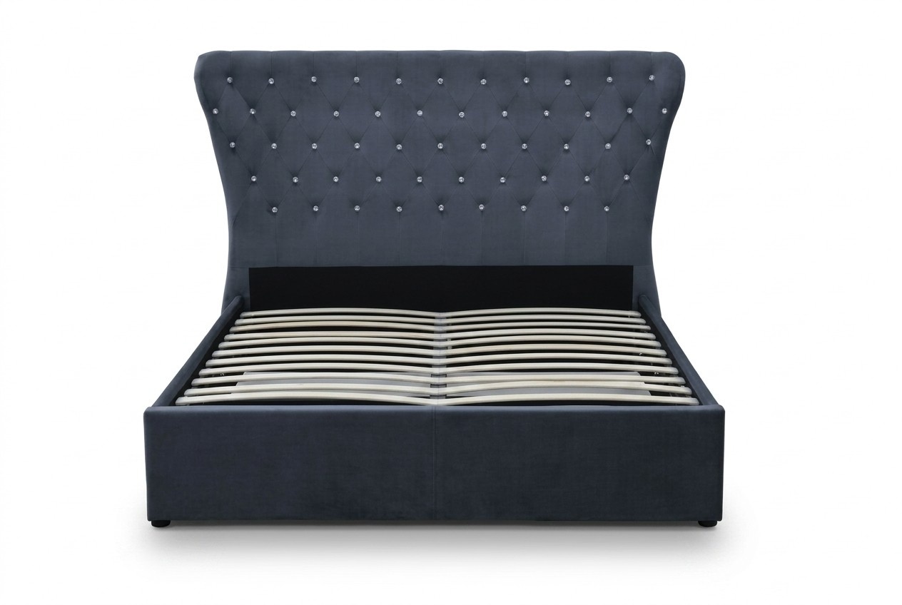 Chesterfield Bett Design Schlafzimmer Englische Betten 200x200cm Textil