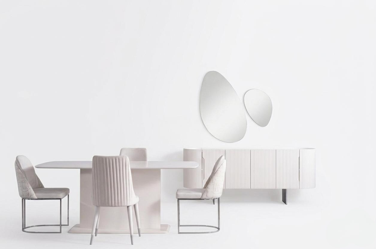 Designer Esszimmergruppe Esstisch 4x Stühle Sideboard 2x Spiegel Weiß
