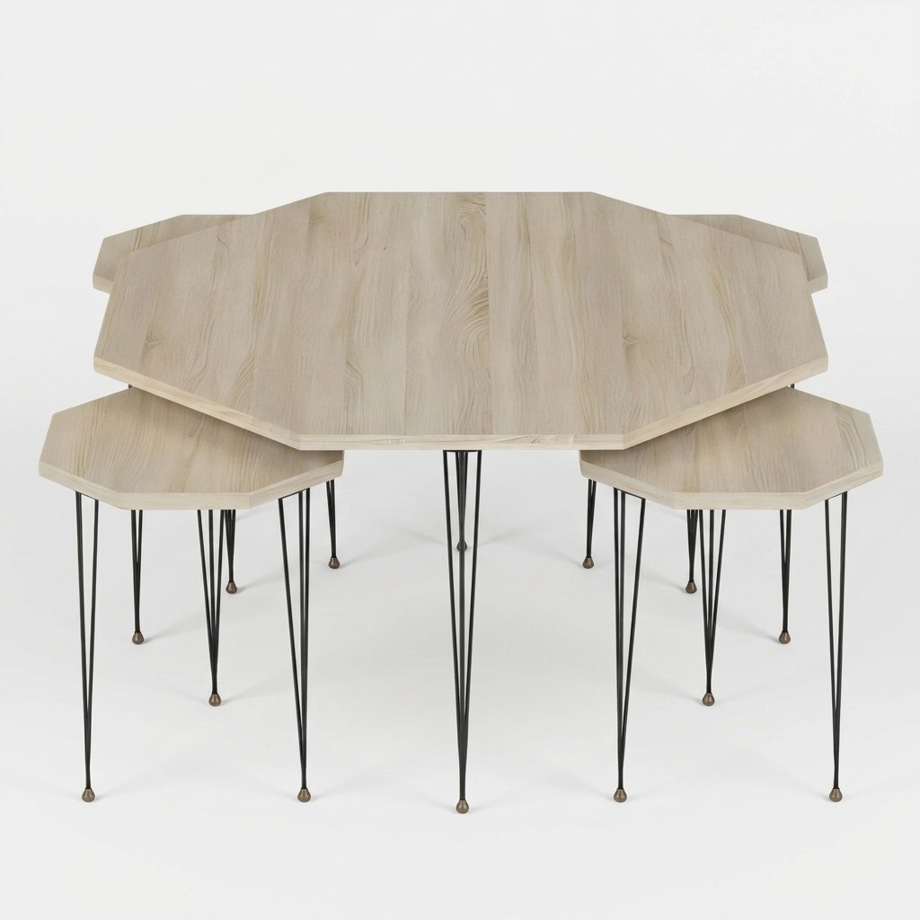Modernes Beistelltisch Set aus 4 Teilen in Holz-Optik mit filigranen Metallbeinen