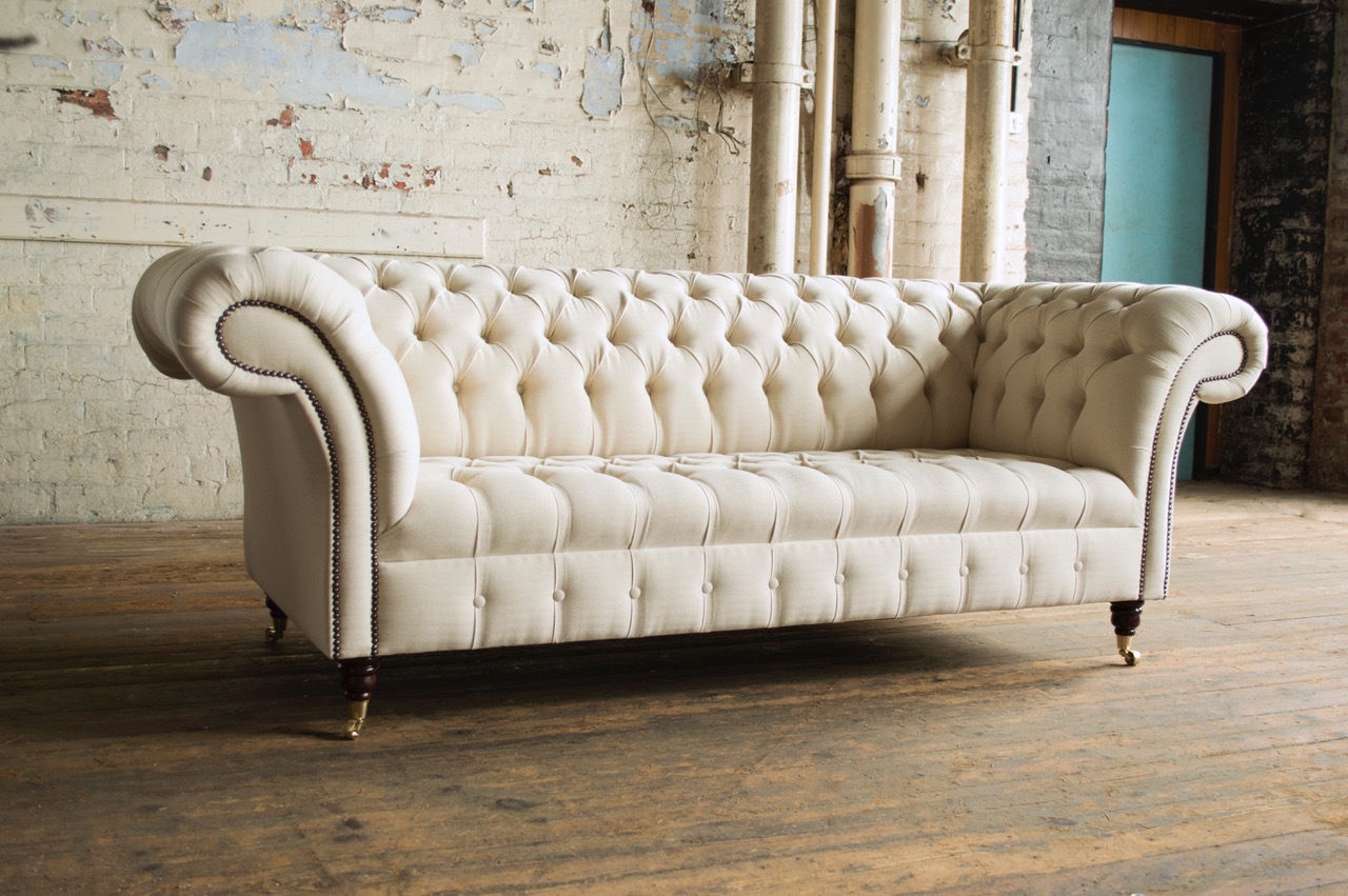 Chesterfield Design Luxus Polster Sofa Couch Sitz Garnitur Leder