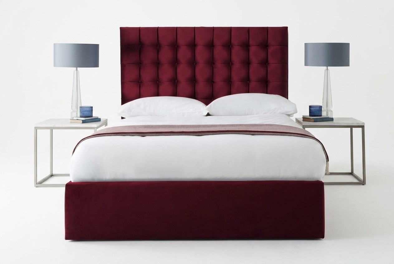 Rotes Luxus Samt Textil Bett Doppel Design Chesterfield 160x200cm Betten