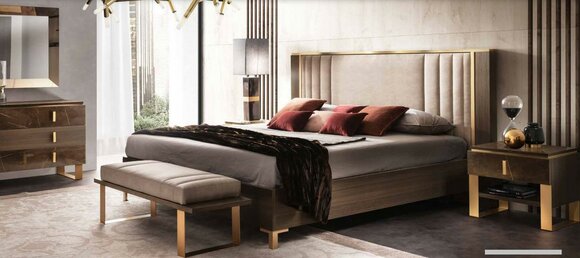 Luxus Schlafzimmer Bett Doppelbett Modern Holz Leder Polster Betten Bettgestell