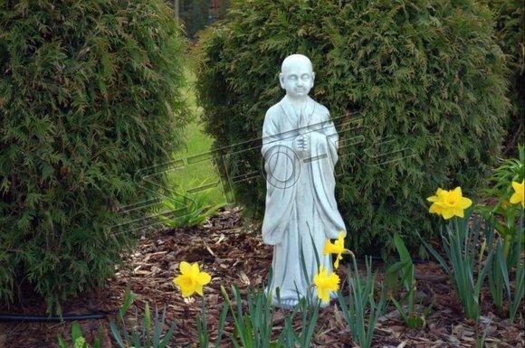 Buddha Skulptur in Steinoptik. Große Skulptur für Garten und Wohnbereich