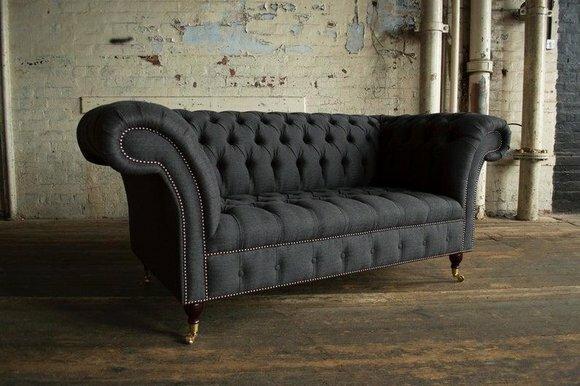 Design Luxus Sofa 2 Sitzer Couch Polster Klassische Textil Sofas