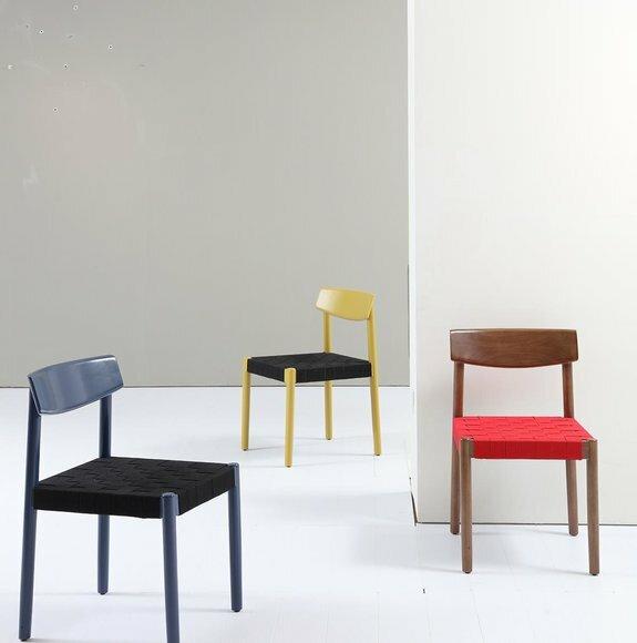 Design Lehn Stühle Polster Zimmer Küche Lounge Wohn Möbel Stuhl Ess