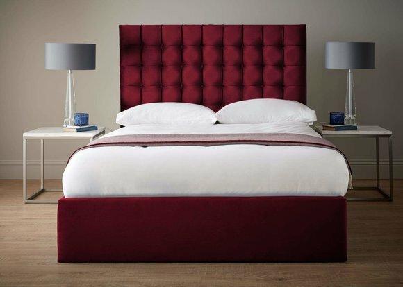 Rotes Luxus Samt Textil Bett Doppel Design Chesterfield 160x200cm Betten