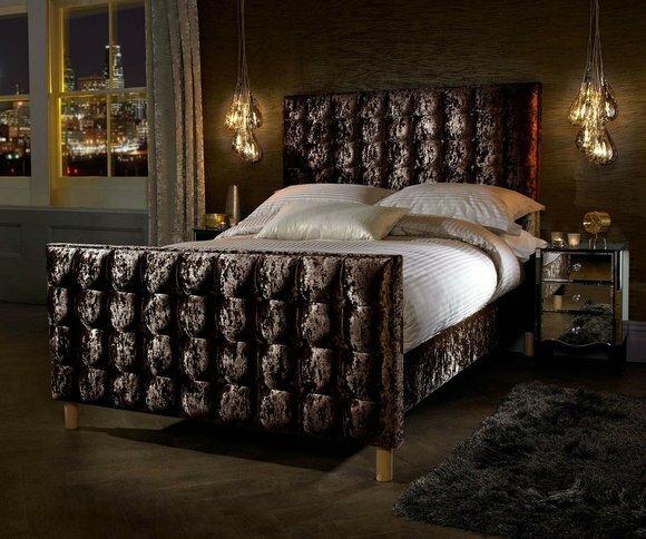 Chesterfield Bett Polsterbett Doppelbett Betten Big XXL Designer Luxus