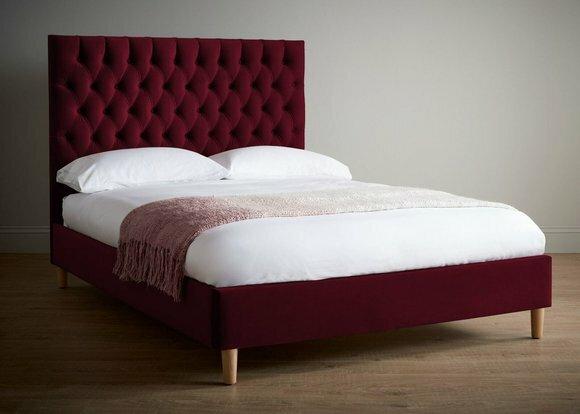 Chesterfield Bett Polsterbett Doppelbett Betten Big XXL Designer Luxus Bett