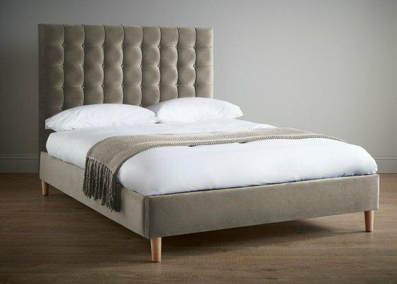 Grau Luxus Samt Textil Bett Doppel Design Chesterfield 160x200cm Betten