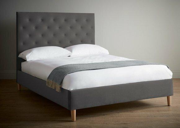 Bett Polster Design Luxus Doppel Hotel Betten Schlaf Zimmer Chesterfield