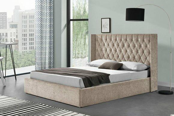 Chesterfield Bett Design Schlafzimmer Englisches Betten 180x200cm Textil