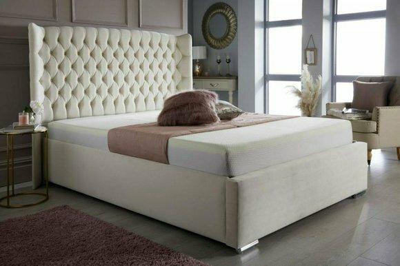 Chesterfield Bett Design Schlafzimmer Englisches Betten 180x200cm Textil