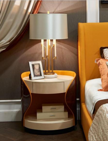 Design Nacht Tisch Tische Konsole Beistell Schlaf Zimmer Original Luxus