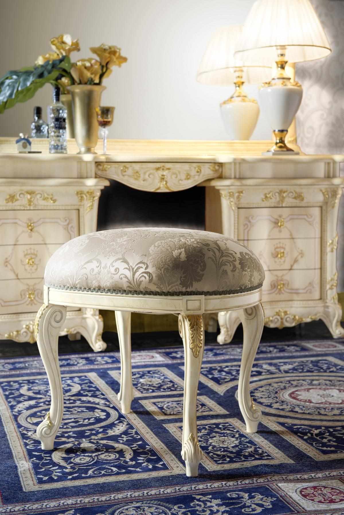 Polsterhocker Sitzhocker Edler designer Neu Möbel Pouf Fußhocker Sitz Hocker Neu