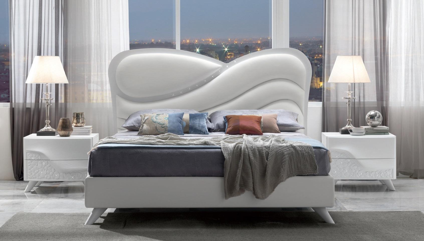 Bett Polster Design Luxus Doppel Hotel Betten Schlaf Zimmer Bettgestelle Holz