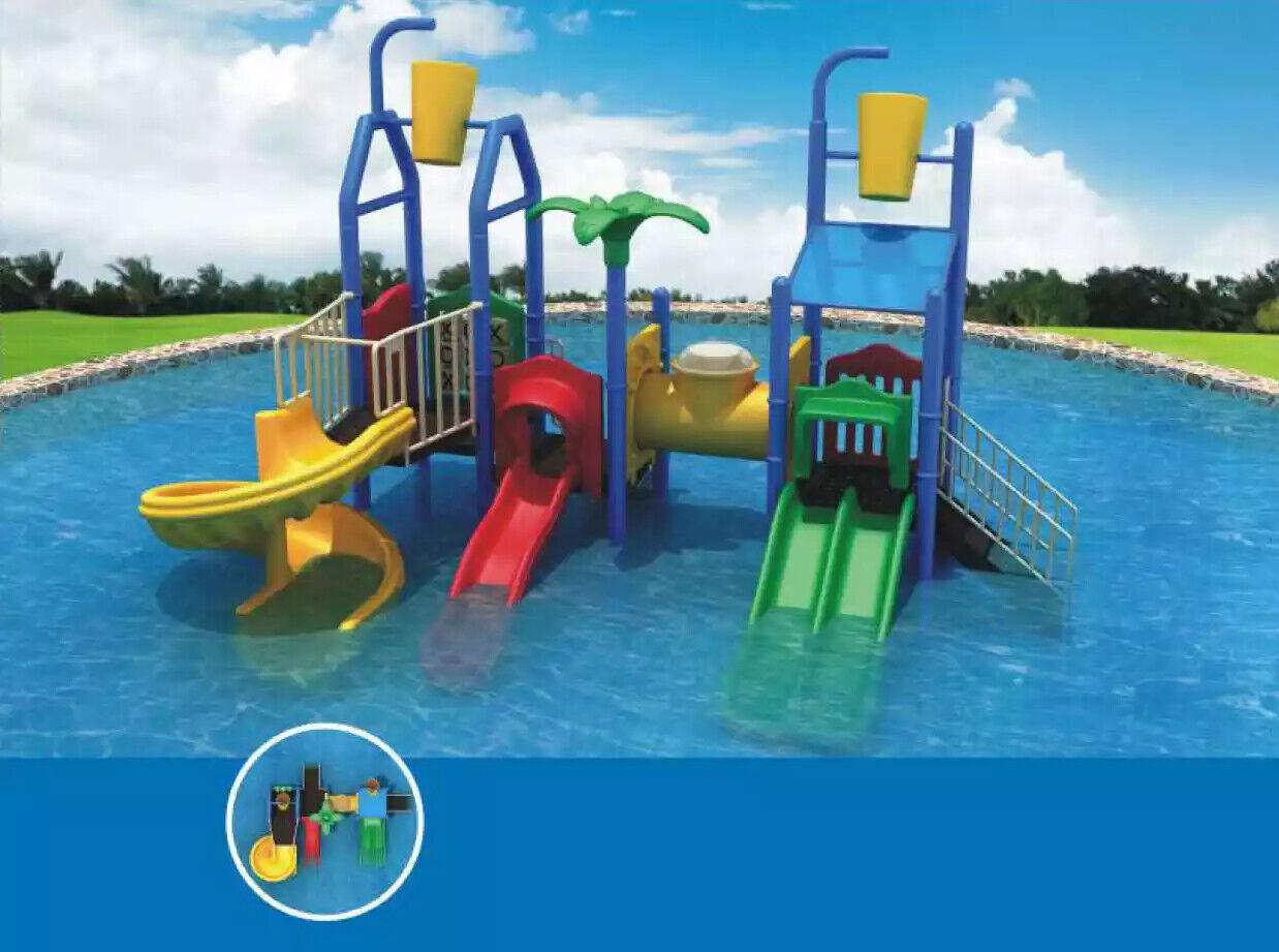 Spielturm mit Rutsche Kletterturm Wasserrutschen Spielplatz Spielplätze
