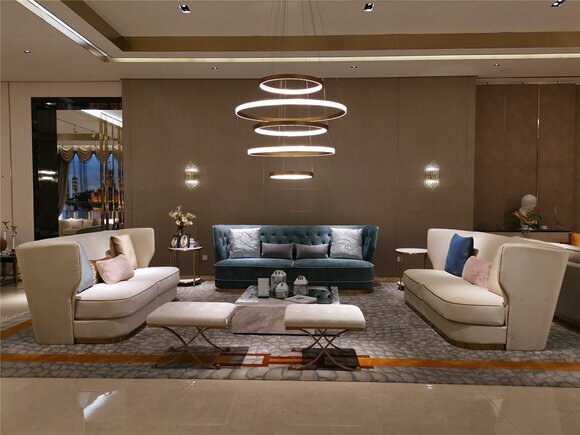 Italienische Stil Sofagarnitur Sofa Couch Komplett Set 3+2+2 Sitzer Garnituren