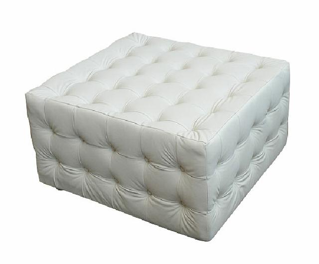 Chaiselongues Chesterfield Liege Kristalle Hocker Leder Sessel Textil Big XXL