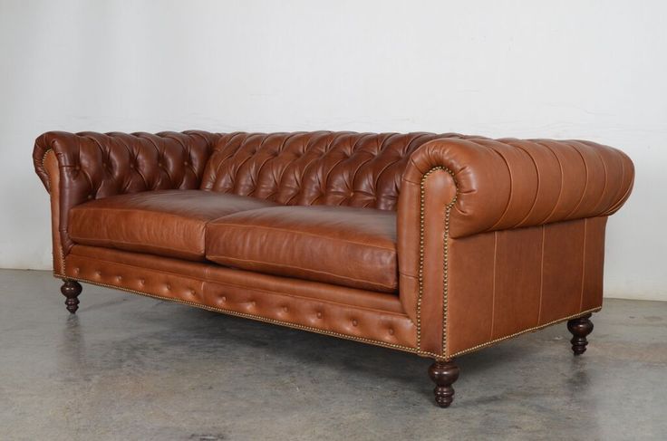 Chesterfield Couch Polster Sofas Klassischer Leder Schaffhau 3 Sitzer - 277