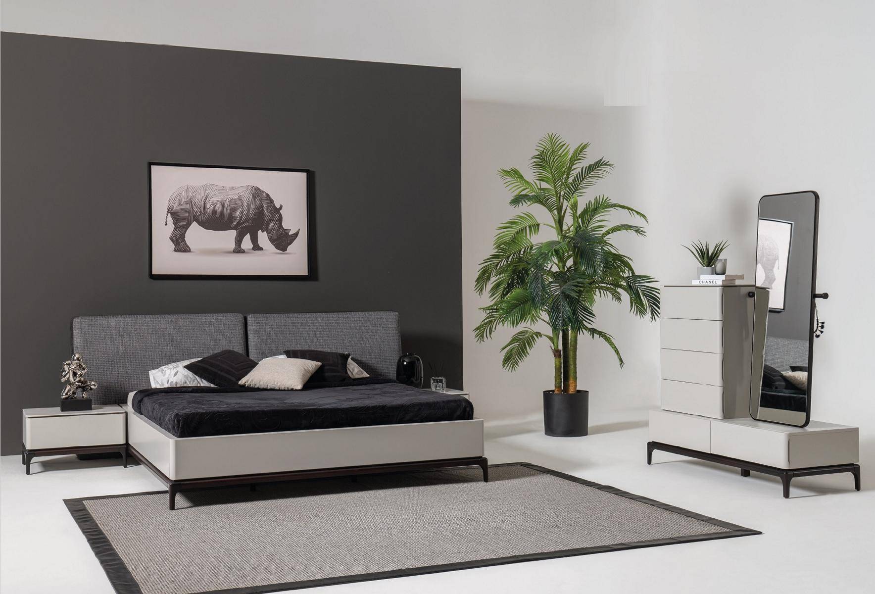 4tlg Schlafzimmer Set Luxus Bett 2x Nachttisch Kommode Spiegel Möbel