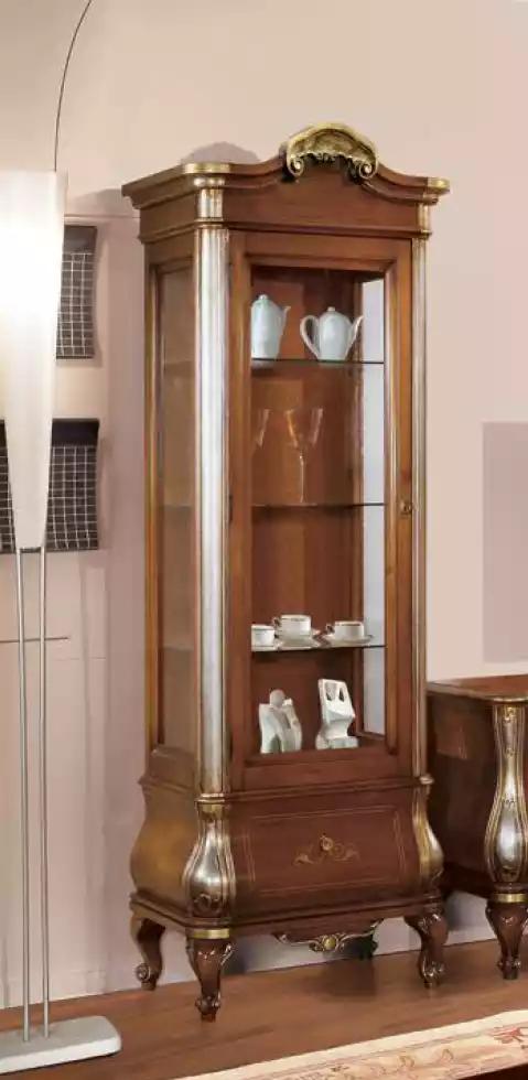 Luxuriöse hochwertige Vitrine aus braunem Holz Klassische Möbel Schrank