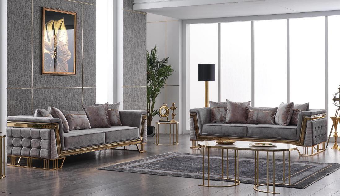 Luxus Sofa Set Designer Garnitur Dreisitzer Textilmöbel Wohngruppe Modern