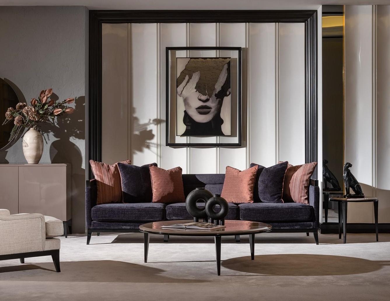 Elegantes schwarzes 4-Sitzer Sofa aus Textil und Holz